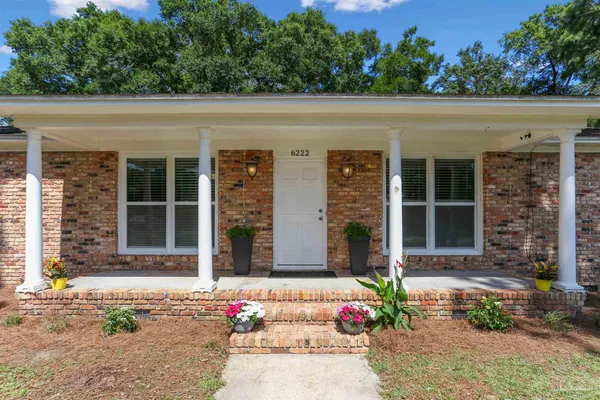 $2,200 | 6222 Maybelle Drive, Pensacola, FL 32504