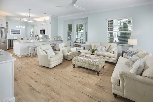 $1,250,000 | 740 Bentwater Circle, Unit 101, Naples, FL 34108