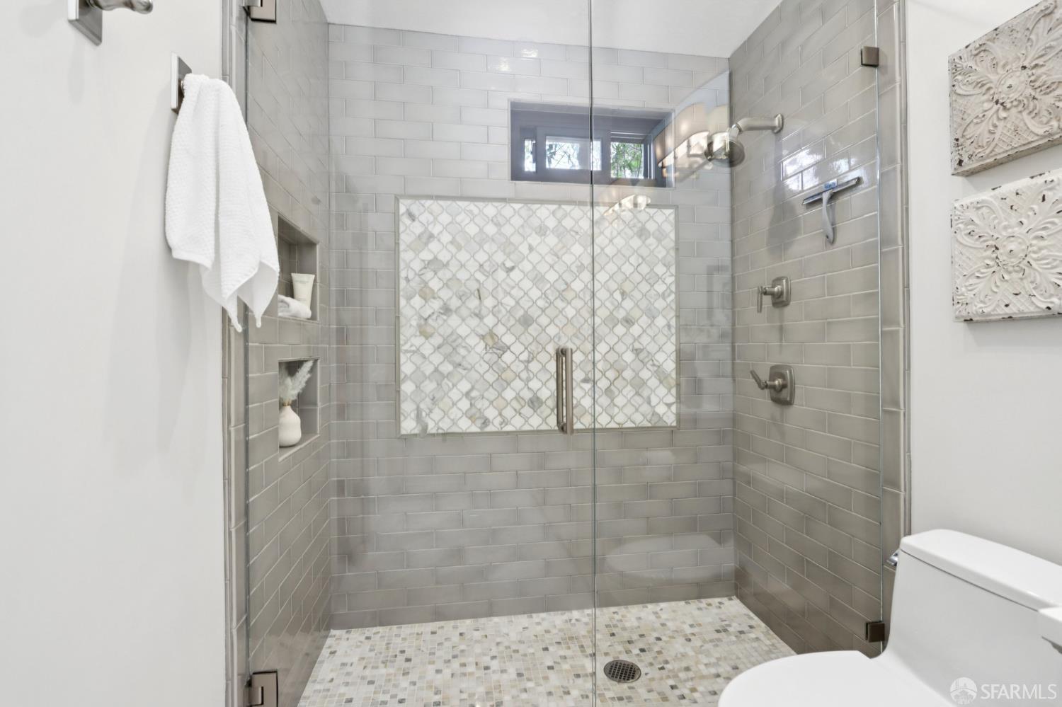 733 Fairfield Road, Unit 8 Burlingame, CA 94010 - Photo 34 of 46