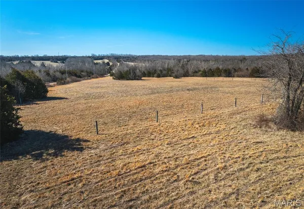 $750,000 | 11373 Thunder Ridge Road, Richwoods, MO 63071