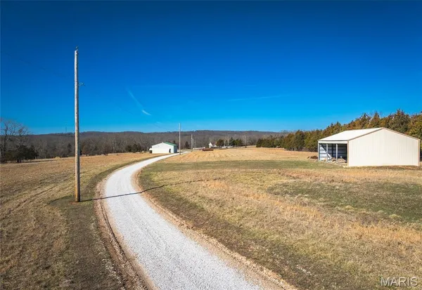 $750,000 | 11373 Thunder Ridge Road, Richwoods, MO 63071