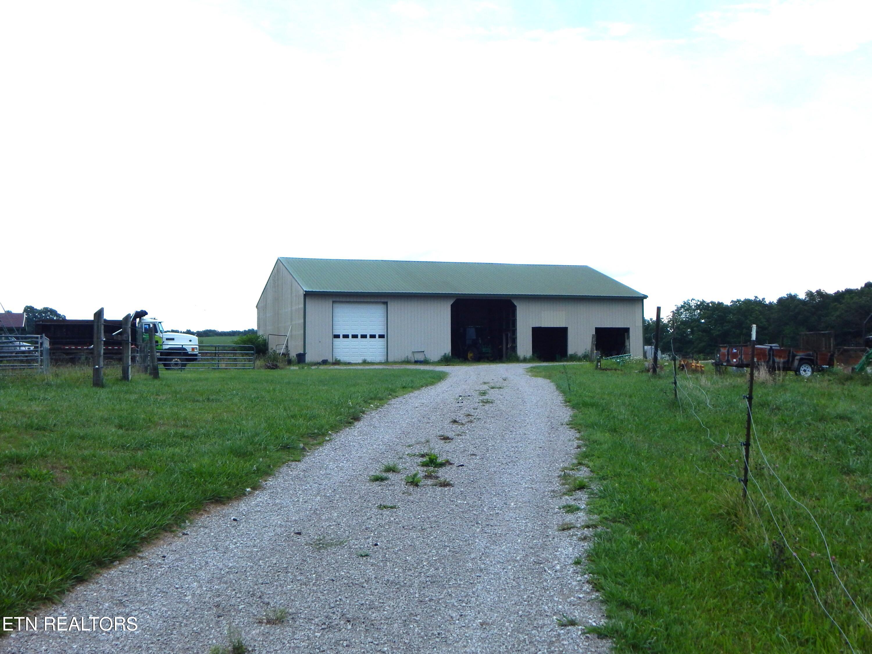 2551 Leffle Webb Road Crossville, TN 38572 - Photo 58 of 60 DSCN8515
