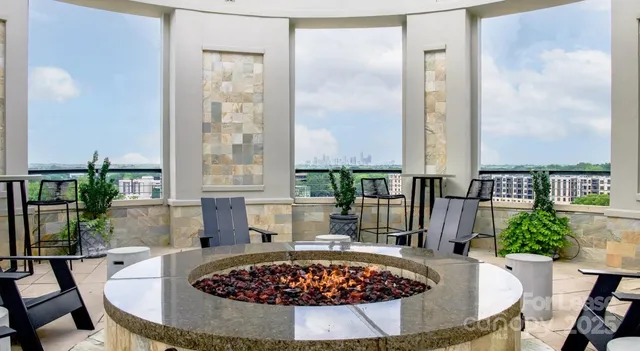 $2,210 | 4300 Sharon Road, Unit A, Charlotte, NC 28211