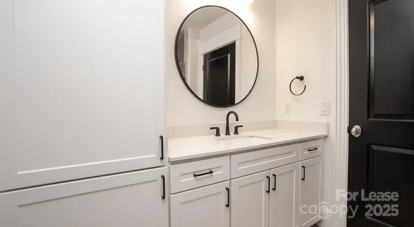 $2,491 | 4300 Sharon Road, Unit A, Charlotte, NC 28211