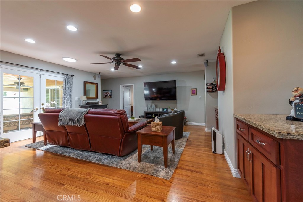 4670 Cover Street Riverside, CA 92506 - Photo 19 of 48