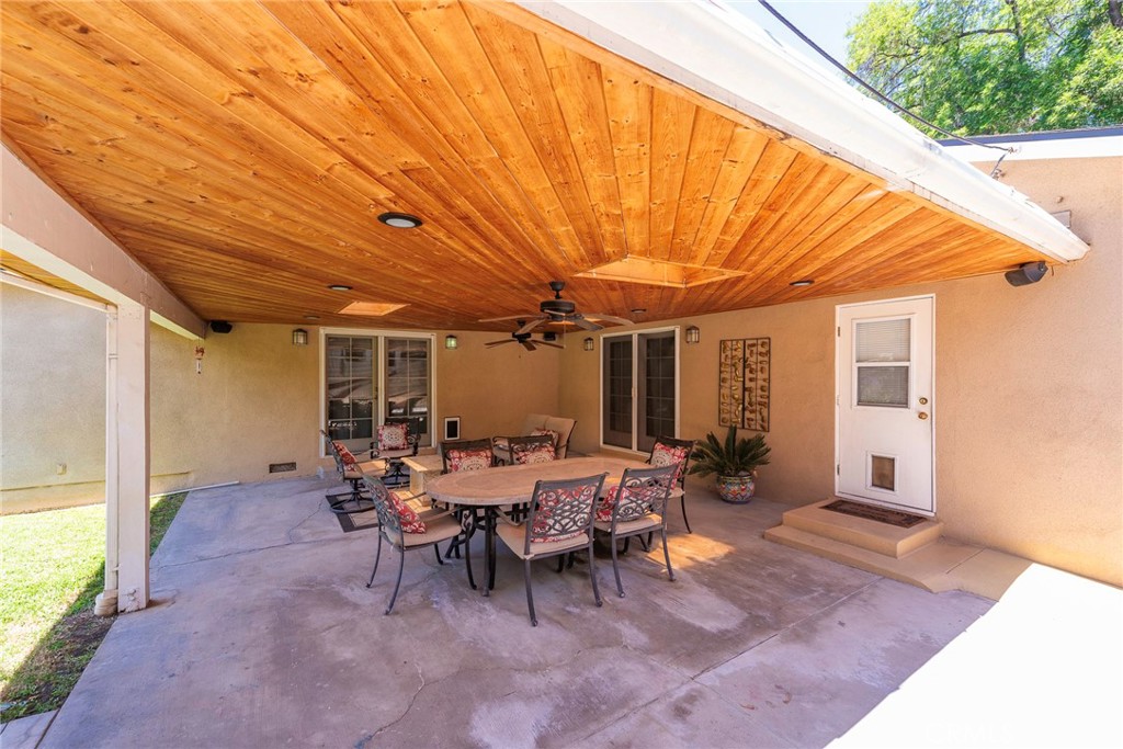 4670 Cover Street Riverside, CA 92506 - Photo 23 of 48