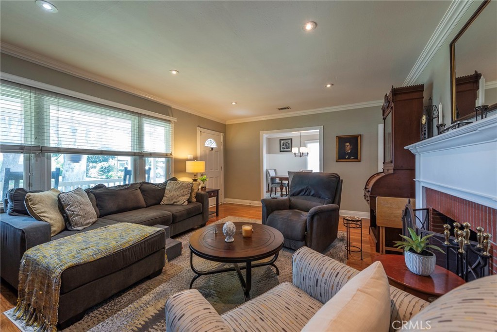 4670 Cover Street Riverside, CA 92506 - Photo 8 of 48