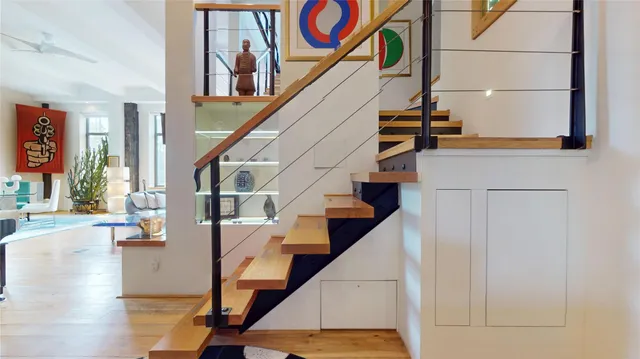 a view of entryway with a front door