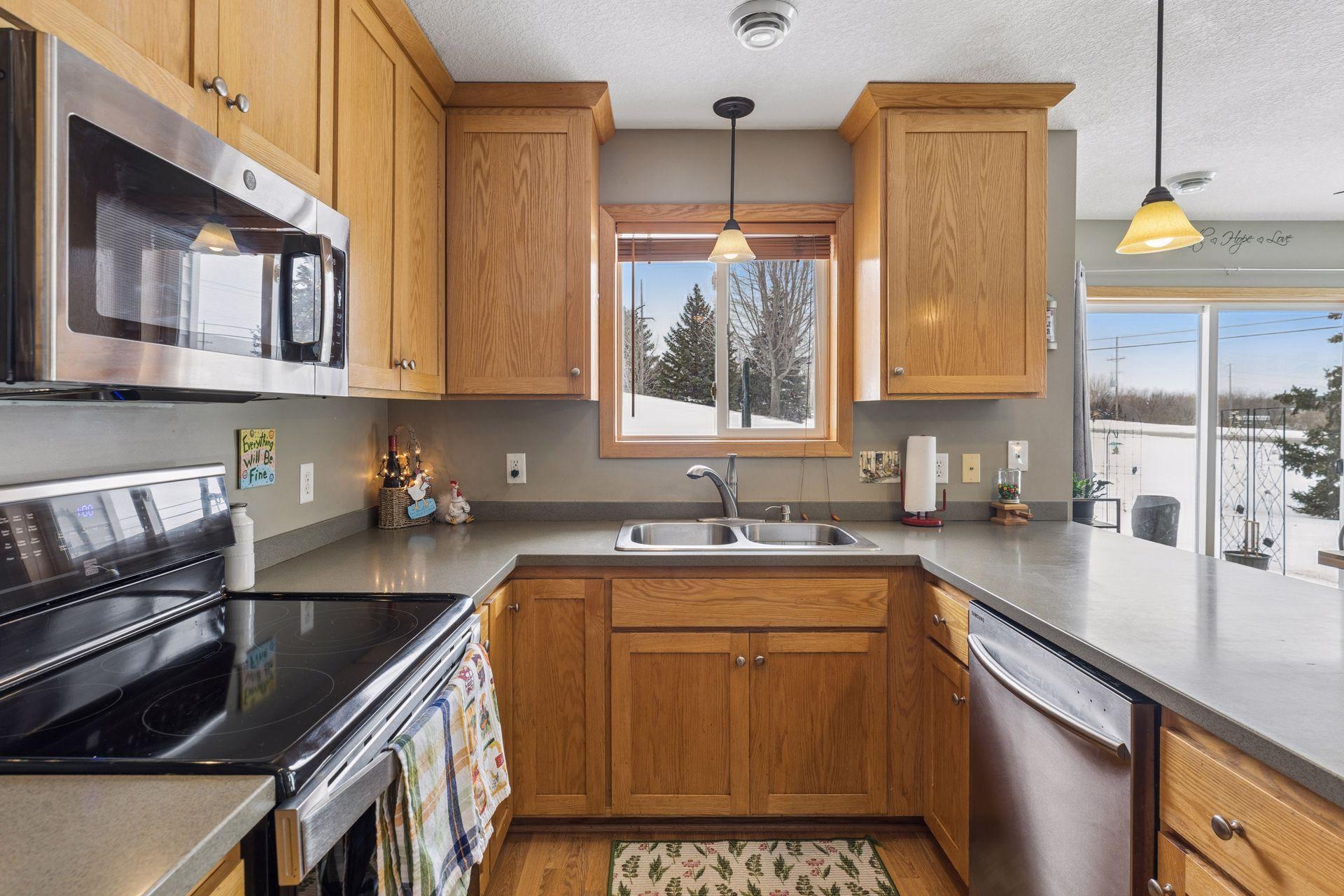 19490 Prairieview Drive Rogers, MN 55374 - Photo 14 of 37