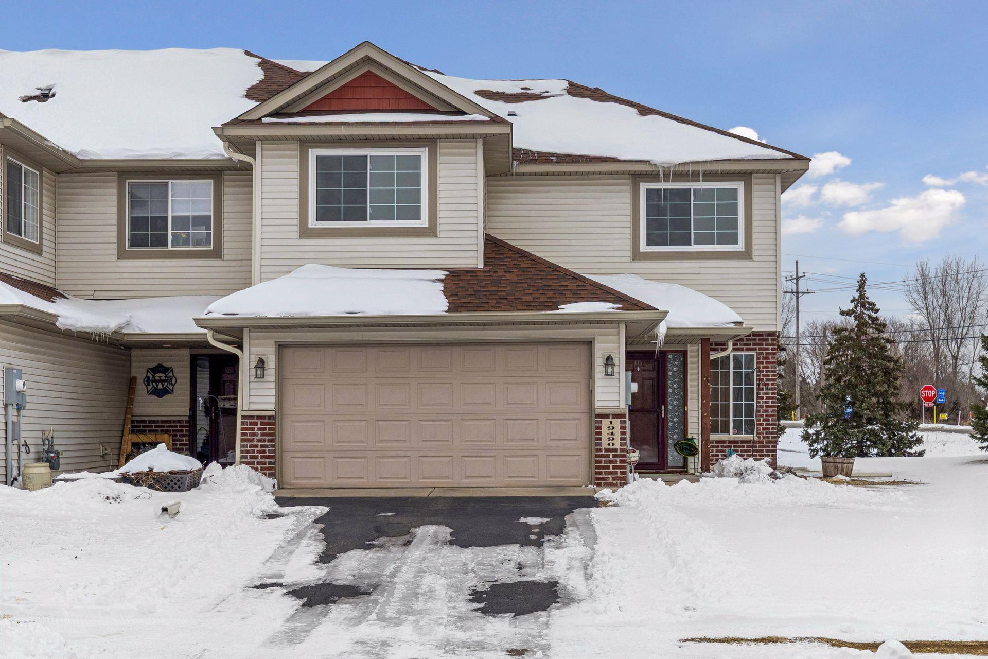 19490 Prairieview Drive Rogers, MN 55374 - Photo 2 of 37