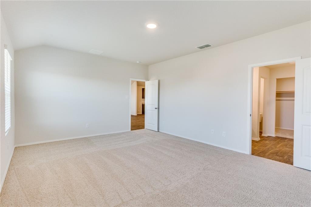 821 Indigo Way Seguin, TX 78155 - Photo 15 of 18