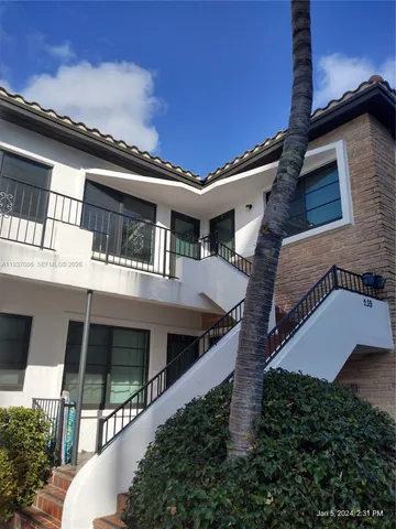 $2,000 | 235 83rd Street, Unit 3, Miami Beach, FL 33141