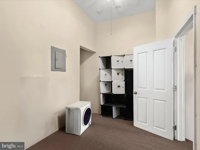 $300,000 | 1031 Edmondson Avenue, Baltimore, MD 21223