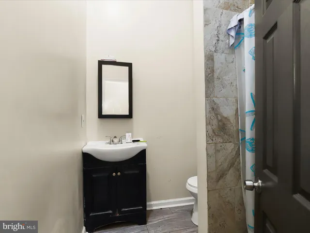 $300,000 | 1031 Edmondson Avenue, Baltimore, MD 21223