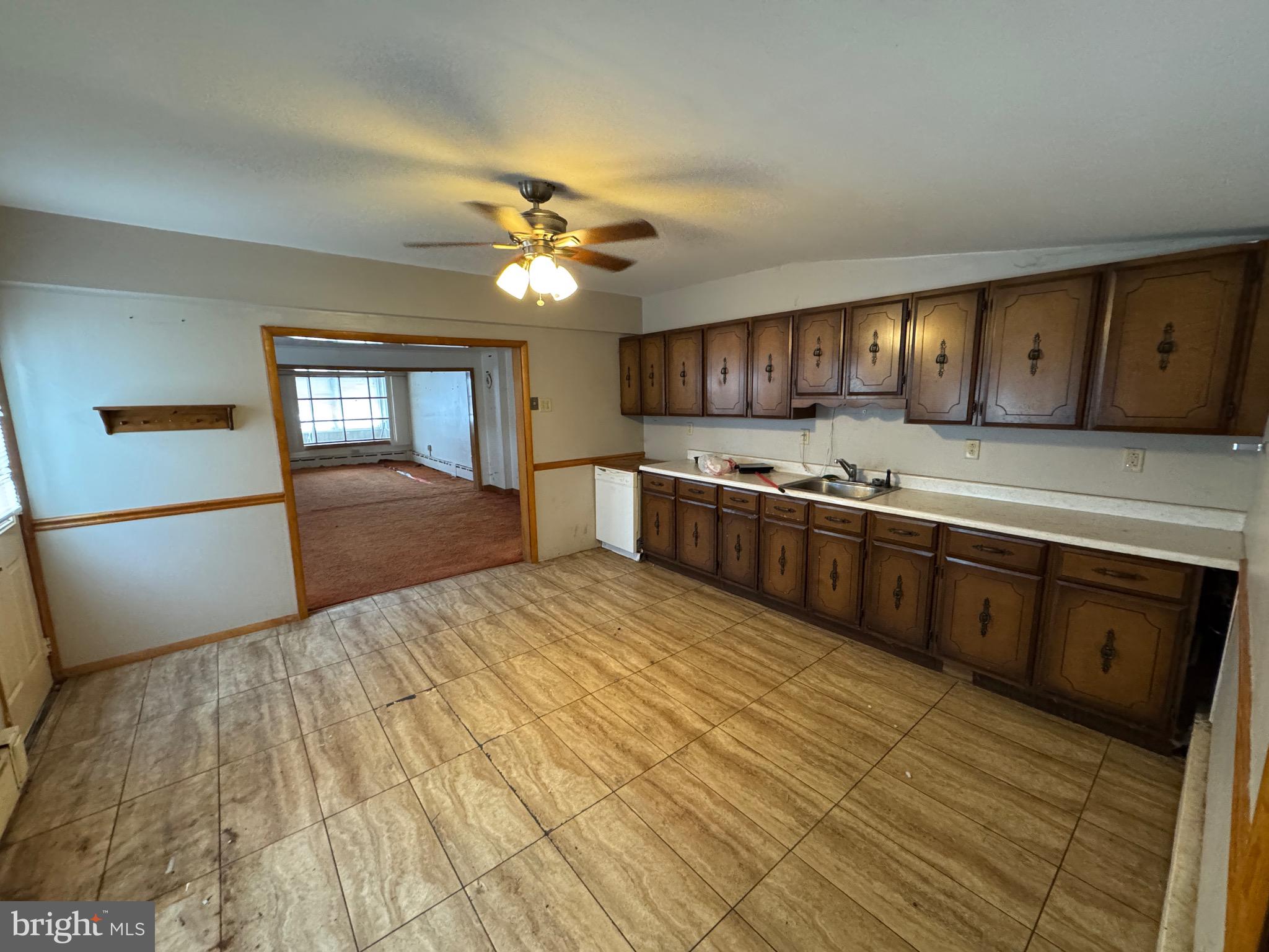 4 Trenton Road Mahanoy City, PA 17948 - Photo 3 of 25