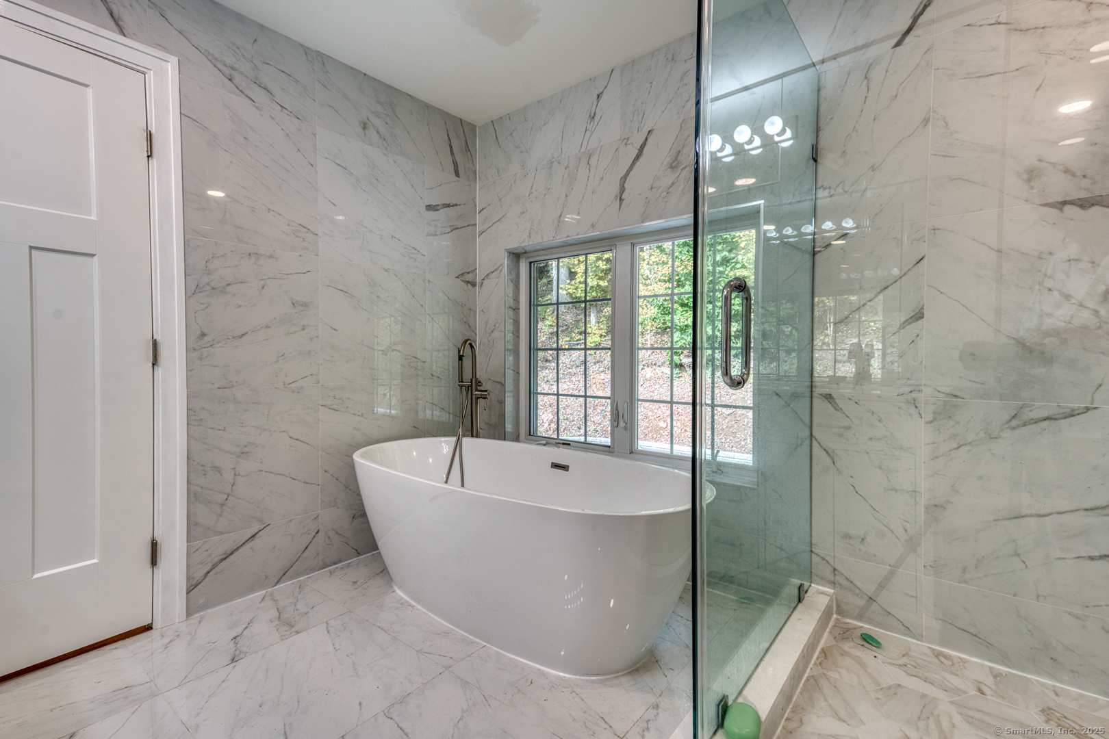 171 Oregon Road Meriden, CT 06451 - Photo 29 of 38 a bathroom with a bathtub and shower