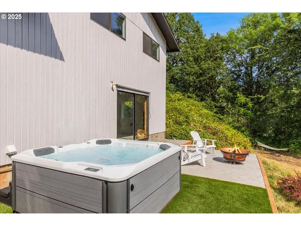 $700,000 | 38830 Southwest Hartley Road, Gaston, OR 97119