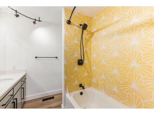 $700,000 | 38830 Southwest Hartley Road, Gaston, OR 97119