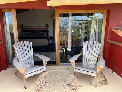 a close view of light fixtures