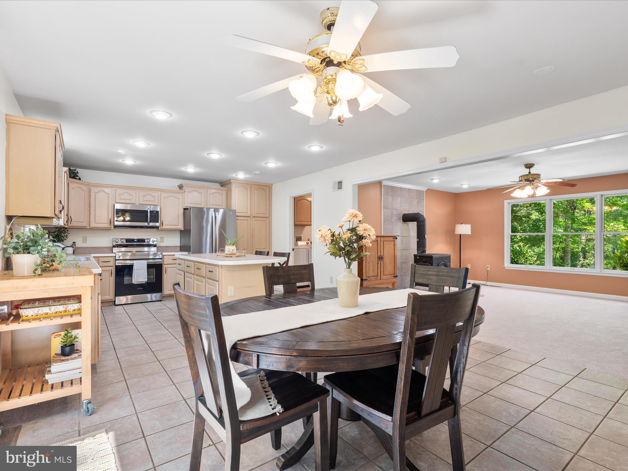 2323 Michael Road Myersville, MD 21773 - Photo 4 of 48 Gallery Image 4