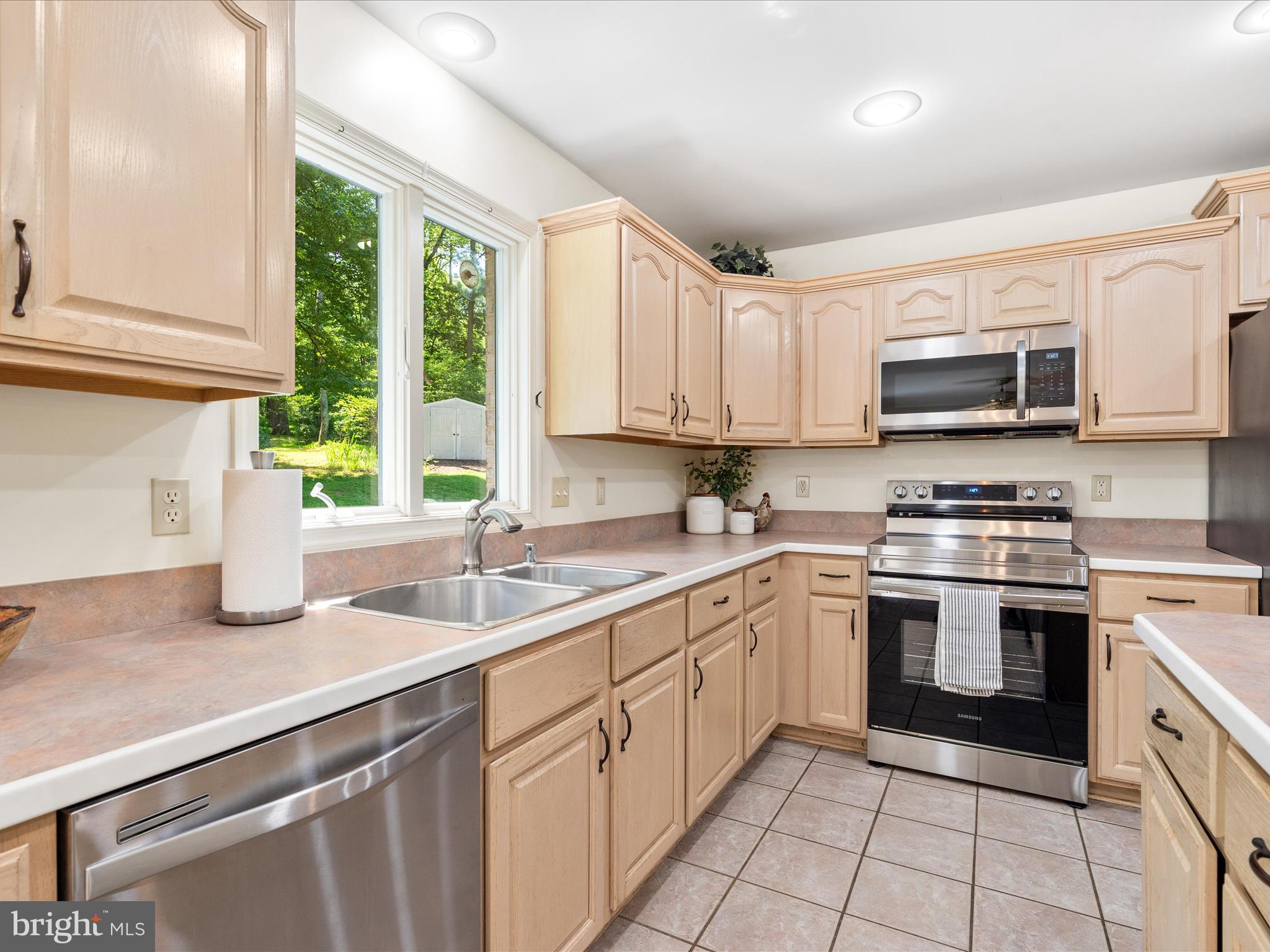 2323 Michael Road Myersville, MD 21773 - Photo 7 of 48 Gallery Image 7