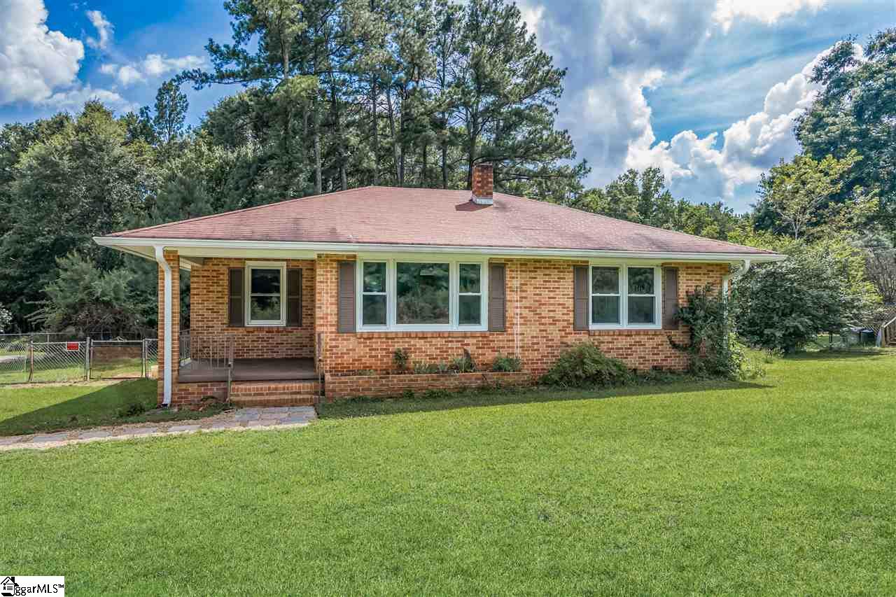 312 Whiten Road Anderson, SC 29621 - Photo 1 of 16 Gallery Image 1