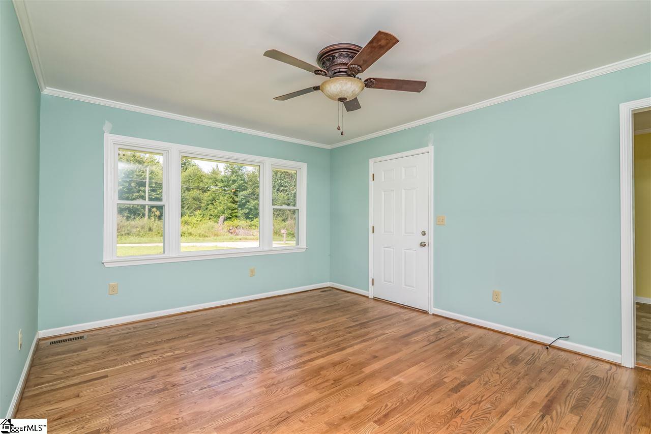 312 Whiten Road Anderson, SC 29621 - Photo 5 of 16 Gallery Image 5