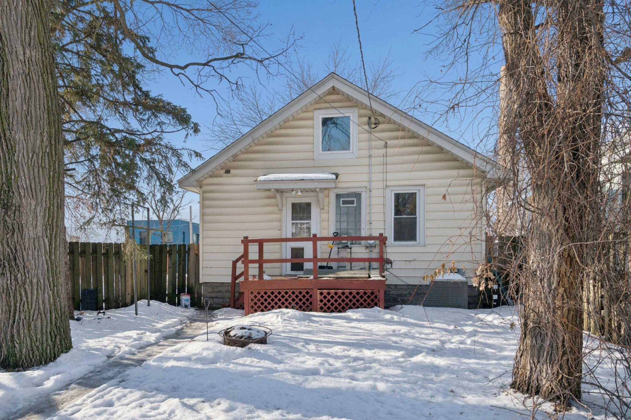 802 North Howell Street St. Paul, MN 55104 - Photo 22 of 28