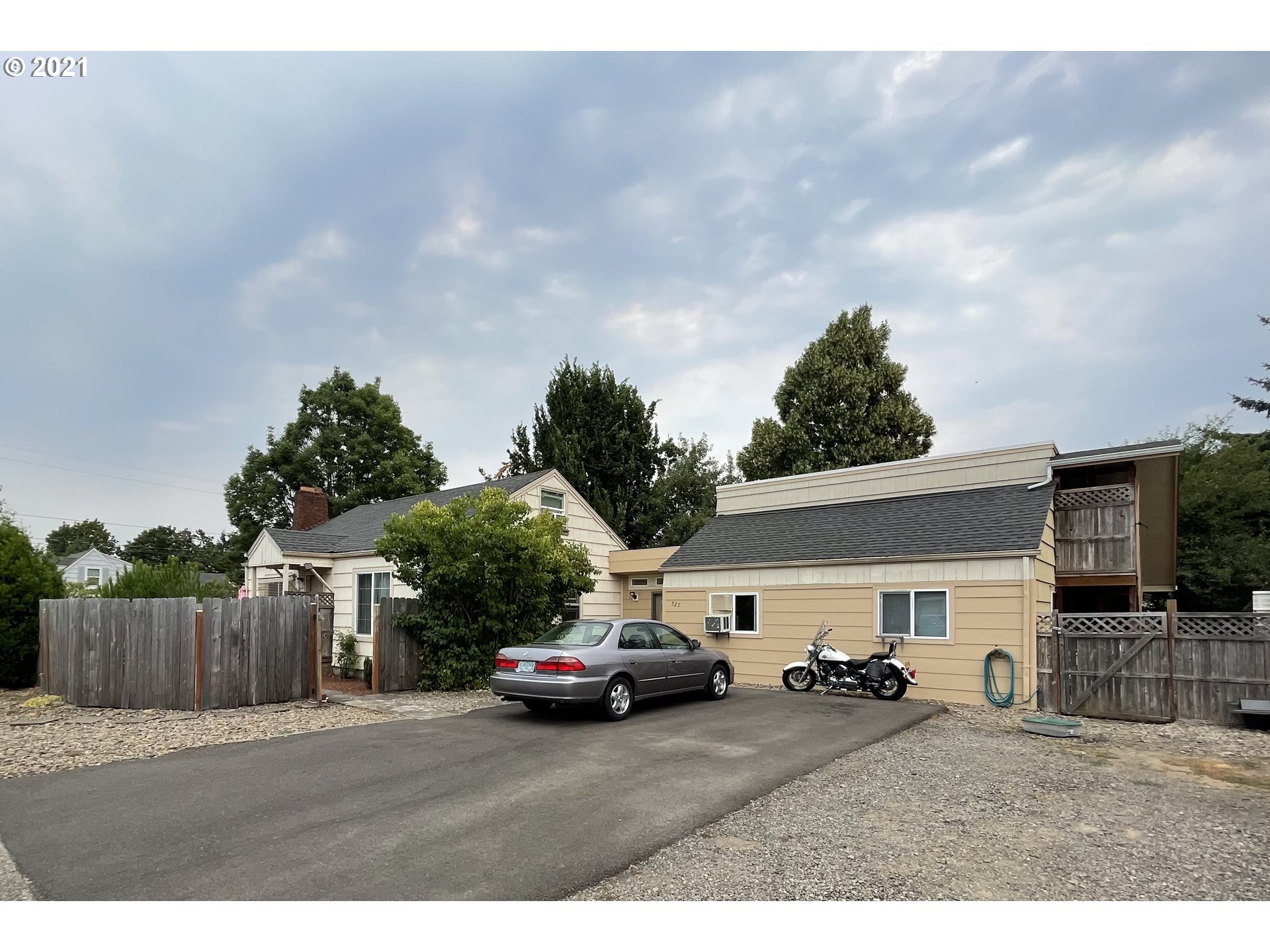 325 South 37th Street Springfield, OR 97478 - Photo 1 of 1