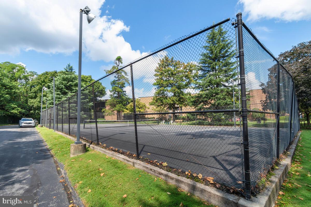 2016 Coleridge Drive, Unit 24102 Silver Spring, MD 20902 - Photo 34 of 41