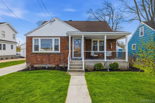 $249,900 | 8935 Joliet Avenue, Niagara Falls, NY 14304