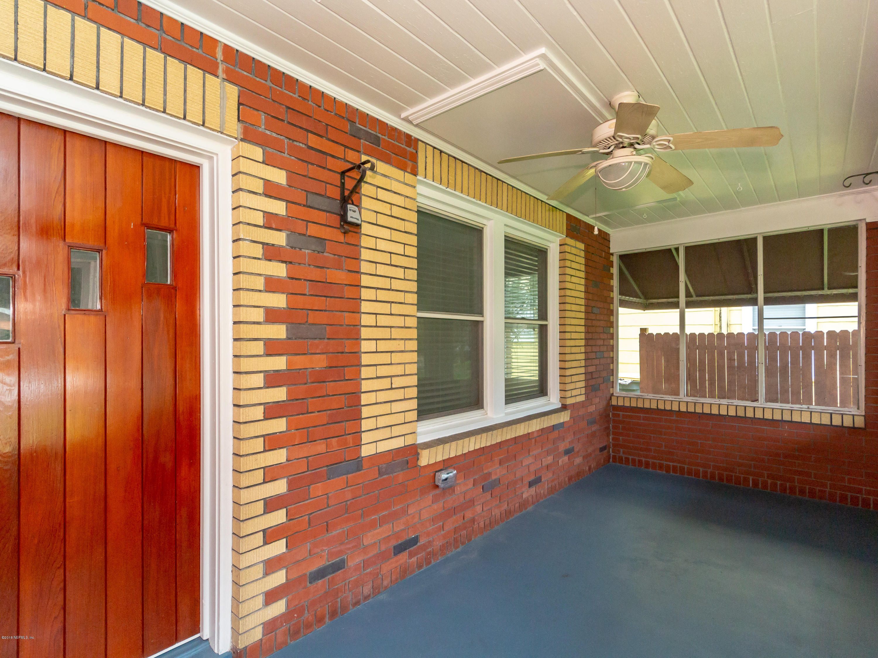 1026 Riviera Street Jacksonville, FL 32207 - Photo 46 of 48 a view of an entryway