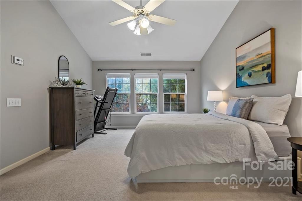 2228 Winthorp Ridge Road Charlotte, NC 28270 - Photo 17 of 33 Gallery Image 17