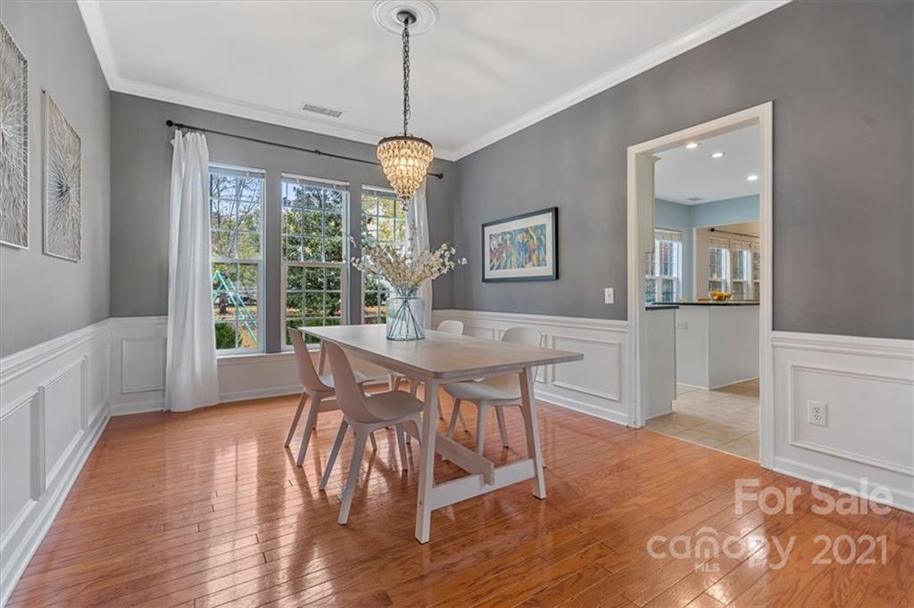 2228 Winthorp Ridge Road Charlotte, NC 28270 - Photo 6 of 33 Gallery Image 6