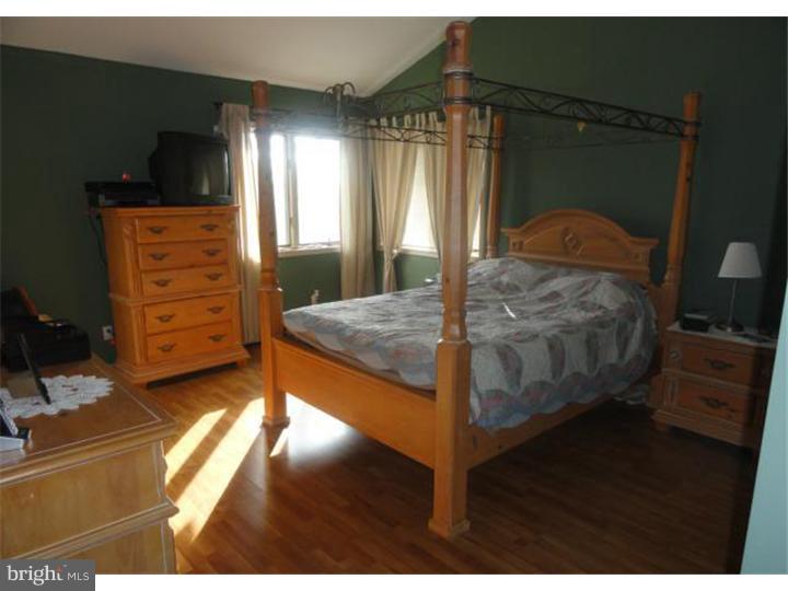 2812 Raspberry Lane Coplay, PA 18037 - Photo 18 of 25 Gallery Image 18
