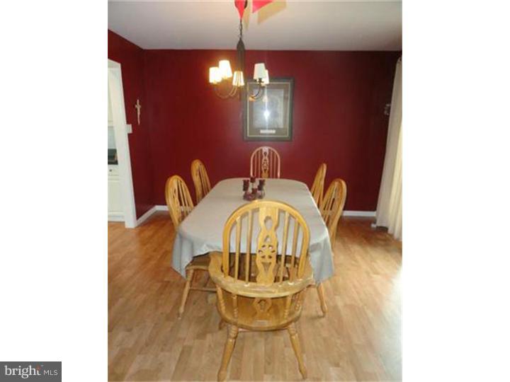 2812 Raspberry Lane Coplay, PA 18037 - Photo 6 of 25 Gallery Image 6