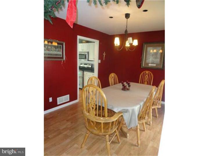 2812 Raspberry Lane Coplay, PA 18037 - Photo 7 of 25 Gallery Image 7
