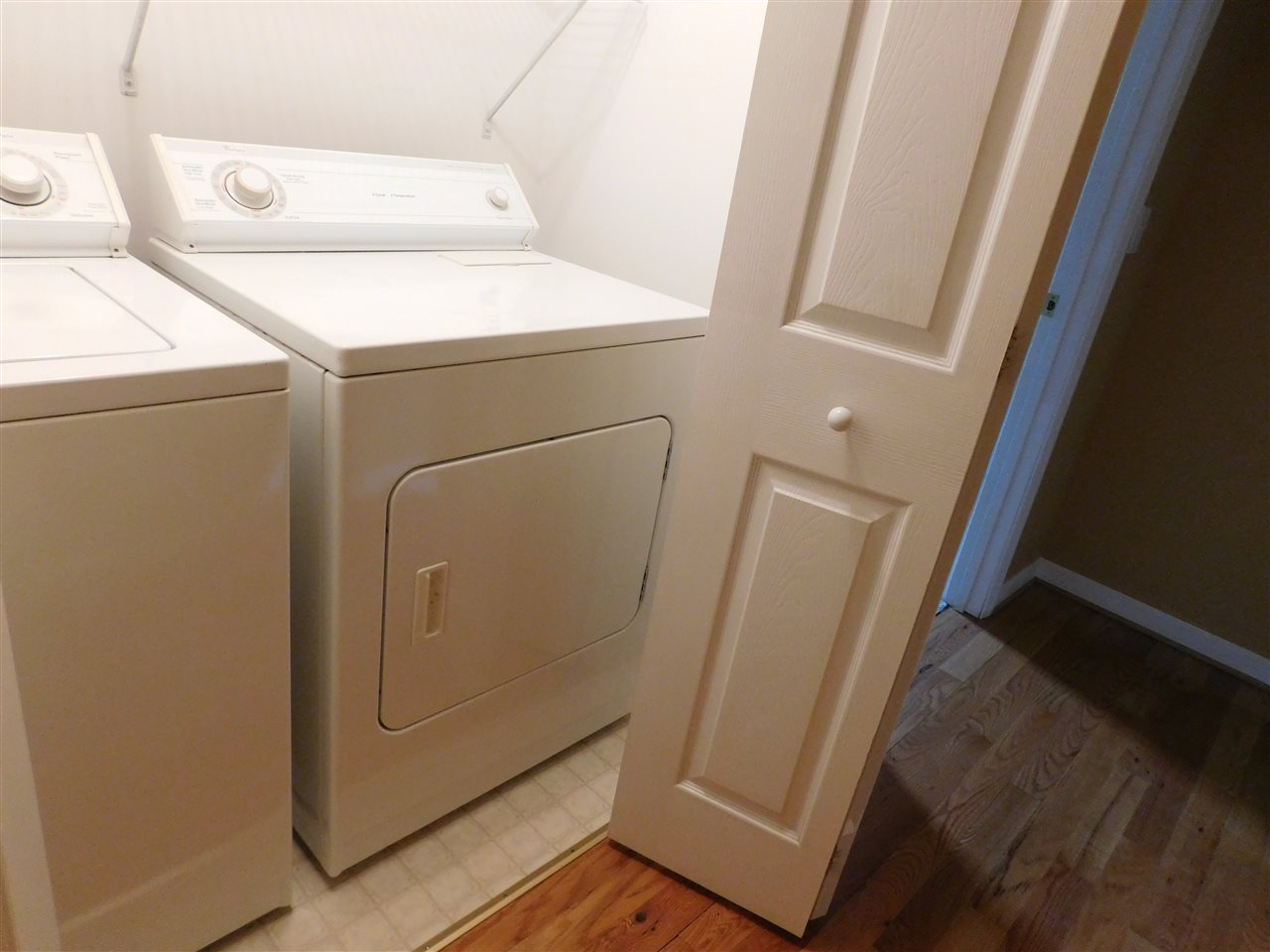 154 Raintree Road Verona, VA 24482 - Photo 20 of 49 a utility room with dryer and washer