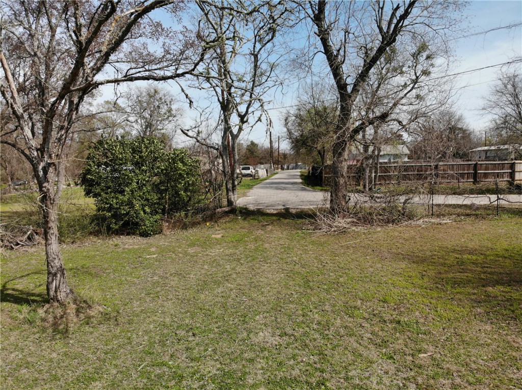 1001 Hunters Lane Bryan, TX 77803 - Photo 13 of 23 a view of yard with tree