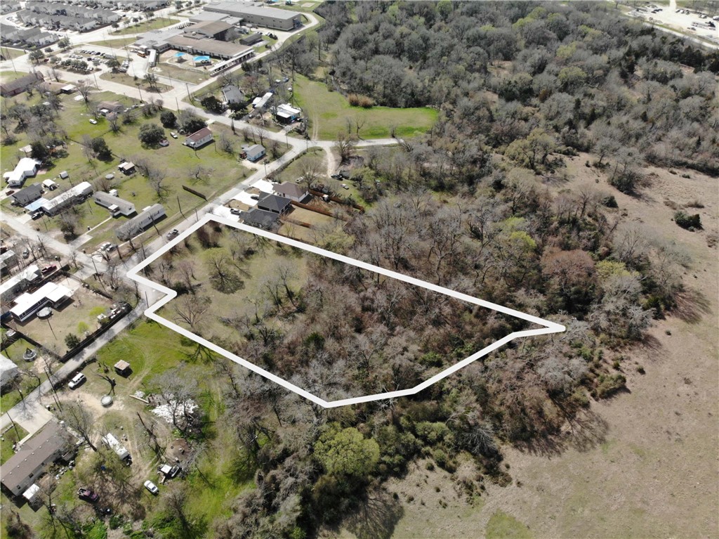 1001 Hunters Lane Bryan, TX 77803 - Photo 7 of 23