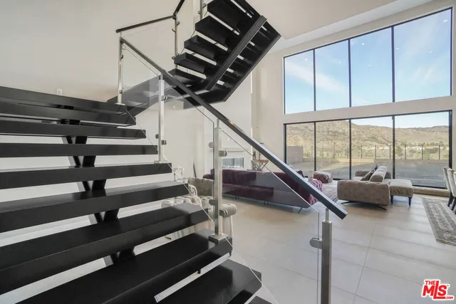 a view of entryway and hall