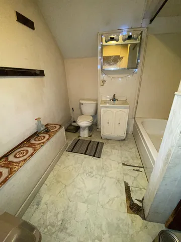 $80,000 | 515 Michigan Avenue, Rockford, IL 61102