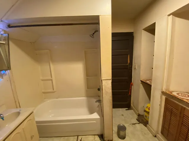 $80,000 | 515 Michigan Avenue, Rockford, IL 61102