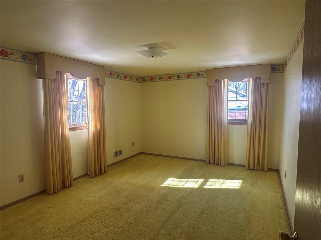 616 Edgewood Road Pittsburgh, PA 15221 - Photo 14 of 20