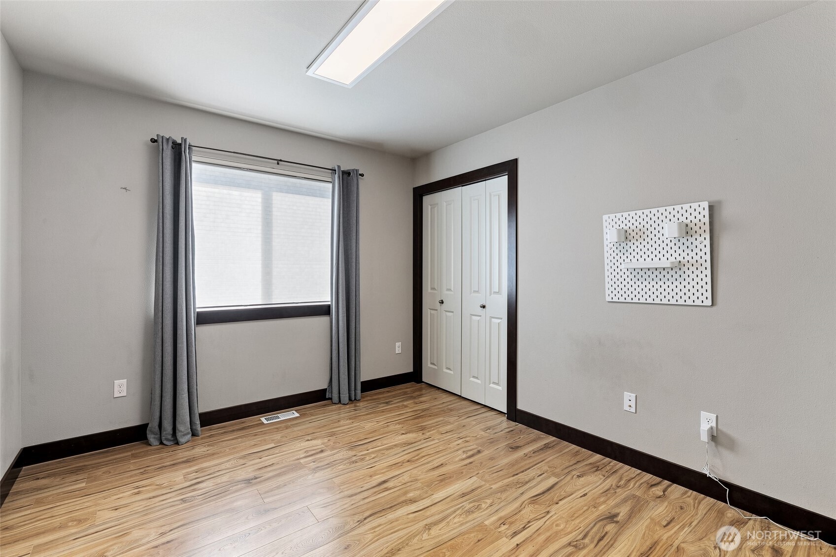 14709 41 Avenue Southeast Bothell, WA 98012 - Photo 12 of 21 Gallery Image 12