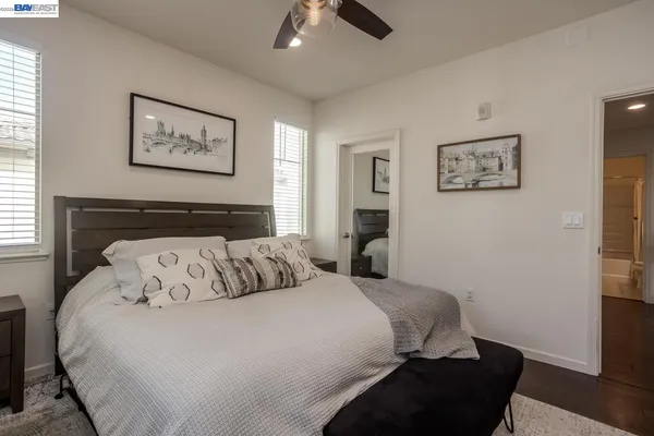 $1,000,000 | 3077 Valley Of Hearts Del Place, Unit 6, San Jose, CA 95136