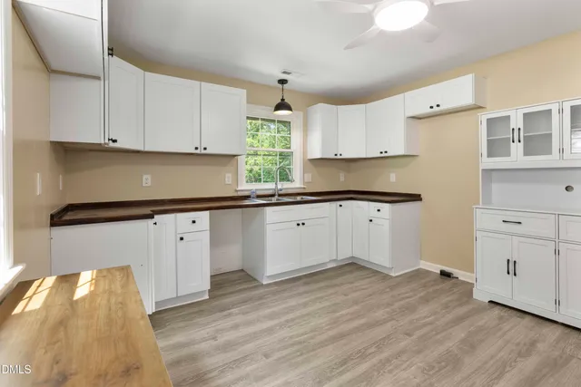 $1,800 | 437 Woodsdale Road, Roxboro, NC 27573