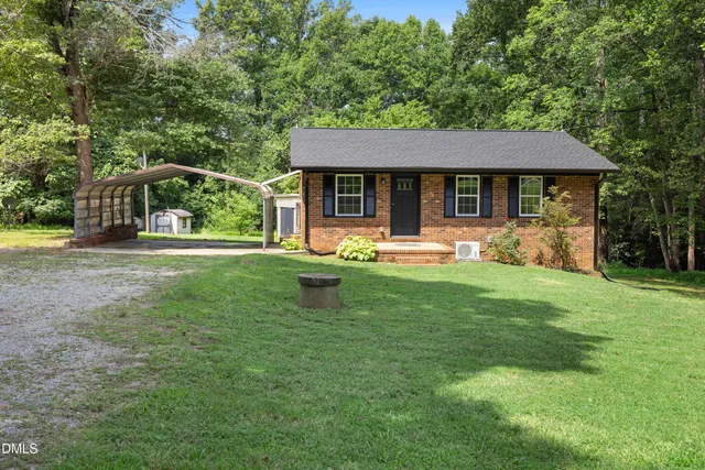 $1,800 | 437 Woodsdale Road, Roxboro, NC 27573