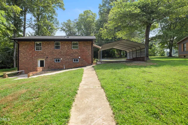 $1,800 | 437 Woodsdale Road, Roxboro, NC 27573