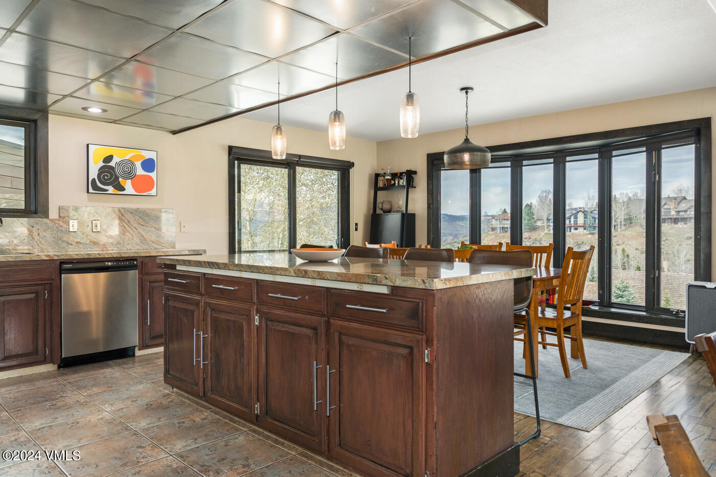 11 Tack Road, Unit B Edwards, CO 81632 - Photo 10 of 36 11 Tack Rd B Kitchen Dining MLS-30
